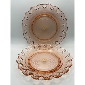 Williams-Sonoma Grande Cuisine Pink Glass Lace Edge 9" Plates Portugal Set of 2